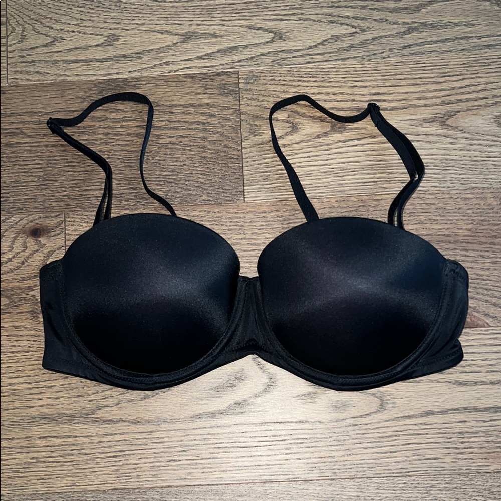 Pink Victoria Secret Bra: 34C